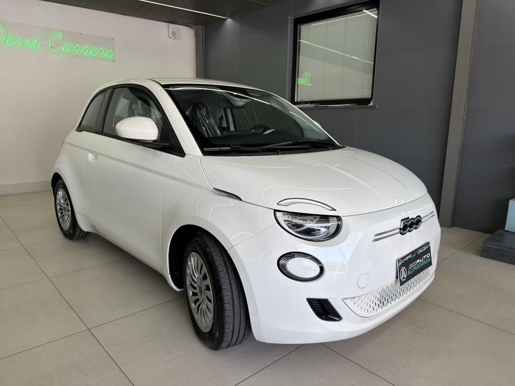 FIAT 500e ICON KM0 UFFICIALE ITALIA 